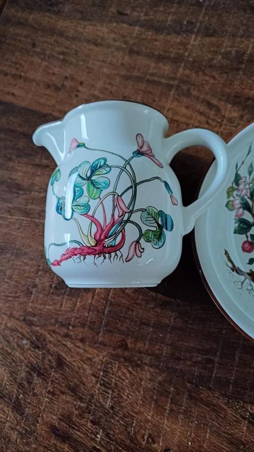 Botanica Villeroy & Boch melkkannetje, Huis en Inrichting, Keuken | Servies, Zo goed als nieuw, Overige typen, Overige stijlen