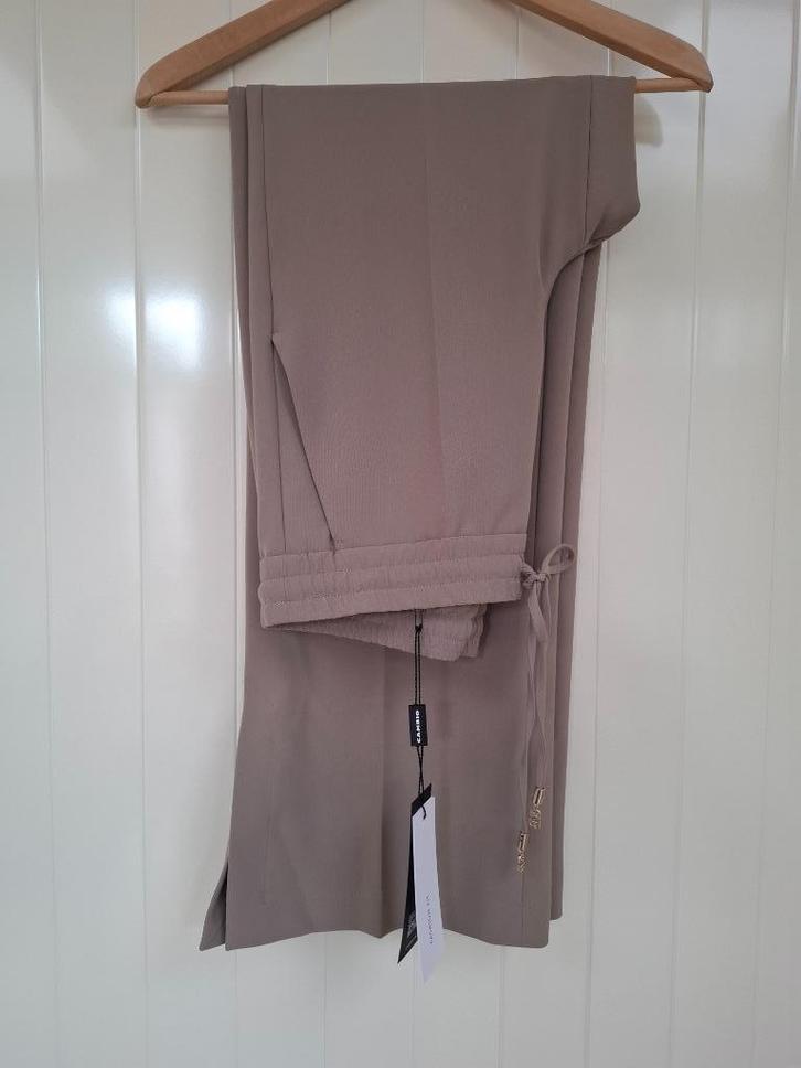 Prachtige taupe pantalon Cambio model Avril maat 38 nieuw, Kleding | Dames, Broeken en Pantalons, Nieuw, Maat 38/40 (M), Bruin