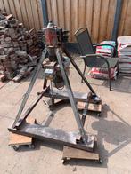 Te huur: Steenbikmachine steenbikker steenkuismachine, Doe-het-zelf en Verbouw, Gereedschap | Overige machines, Ophalen, Zo goed als nieuw