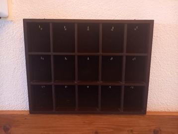 zakhorloges vitrine kastjes beschikbaar voor biedingen
