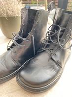 Dr Martens dameslaarsjes. 39., Kleding | Dames, Schoenen, Ophalen of Verzenden, Zo goed als nieuw, Zwart
