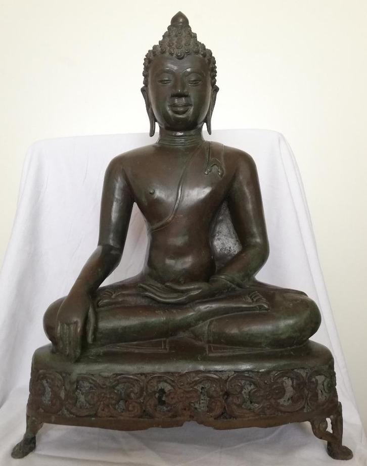 Bronzen Tibetan Bhumisparsha Boeddha op Altaar 19/20ste Eeuw, Antiek en Kunst, Antiek | Religie, Ophalen of Verzenden