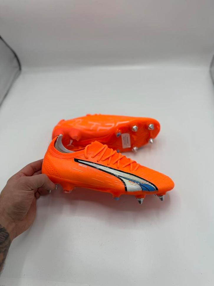 Puma ultra voetbalschoenen duurste versie, Sport en Fitness, Voetbal, Schoenen, Maat XS of kleiner, Ophalen of Verzenden