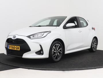 Toyota Yaris 1.5 Hybrid TeamNL | Navigatie | Lichtmetalen ve beschikbaar voor biedingen