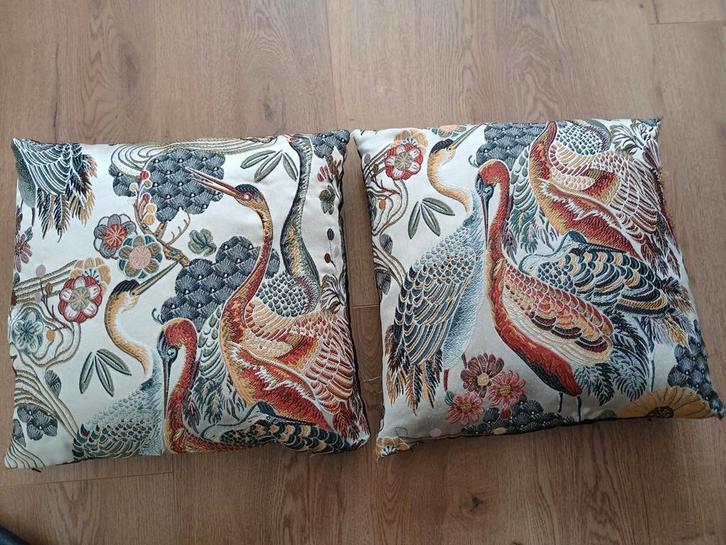 Xenos kussens, Huis en Inrichting, Woonaccessoires | Kussens, Zo goed als nieuw, Wit, Vierkant, Ophalen