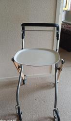 Binnen rollator, Diversen, Rollators, Ophalen of Verzenden, Opvouwbaar, Zo goed als nieuw