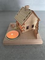 Houten huisje met waxinelichthouder uit het Ertsgebergte, Diversen, Kerst, Ophalen of Verzenden, Zo goed als nieuw