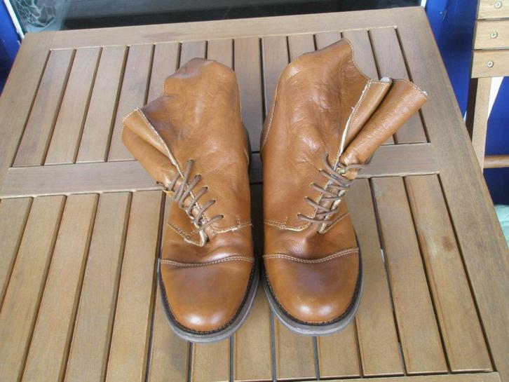 Leuke (Veter-) Enkellaarsjes, leder , kleur bruin, maat 38, Kleding | Dames, Schoenen, Zo goed als nieuw, Lage of Enkellaarzen