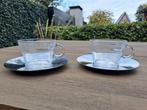 2 nespresso kop en schotel, Huis en Inrichting, Keuken | Servies, Ophalen of Verzenden, Zo goed als nieuw, Overige stijlen, Kop(pen) en/of Schotel(s)