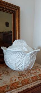 Prachtige oude saladekom in de vorm van een groene kool, Ophalen