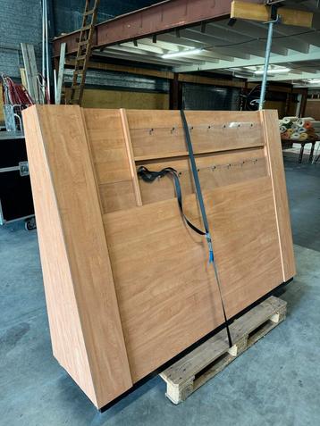 Houten folderkast 145x200 cm