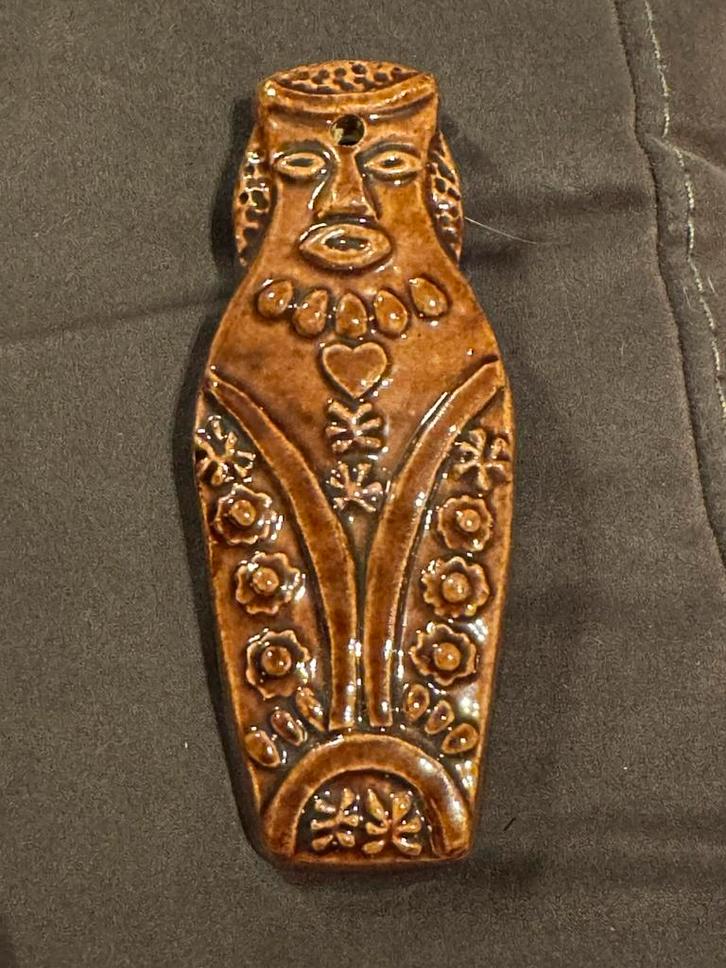 Vintage bruine wandhanger van keramiek - ‘Abraham’ / ‘wijze’, Antiek en Kunst, Antiek | Keramiek en Aardewerk, Ophalen of Verzenden