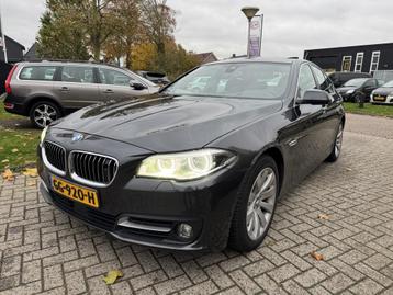 Bmw 5-serie 520D Sedan 2015 High Exe Schuifdak LED VOL beschikbaar voor biedingen