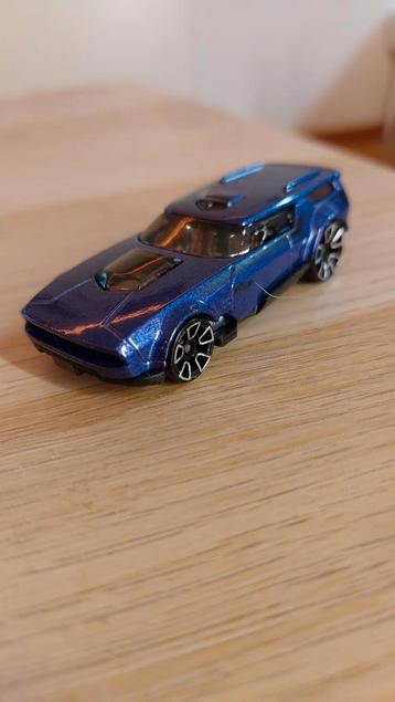 Hot Wheels drift n break - Zo Goed Als Nieuw beschikbaar voor biedingen