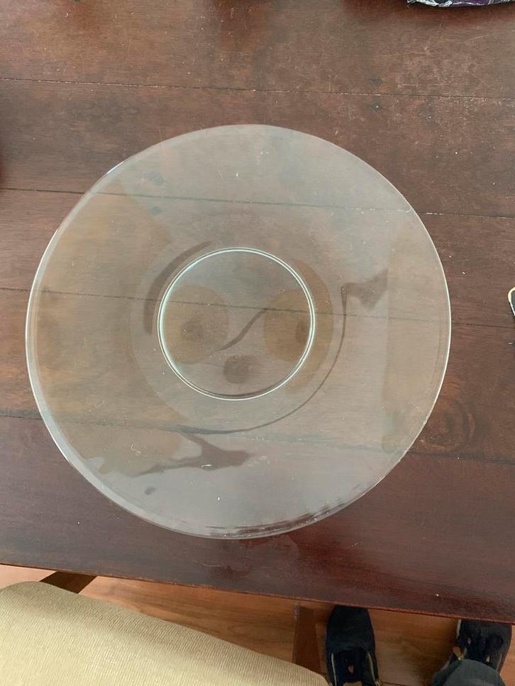 Grote glazen schaal, Huis en Inrichting, Woonaccessoires | Schalen en Manden, Zo goed als nieuw, Rond, Glas, Ophalen of Verzenden