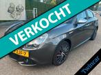 Alfa Romeo Giulietta 1.4 T 170 PK QV SPORTIVA ECC NAVI PDC L, Gebruikt, Zwart, 4 cilinders, Leder en Stof