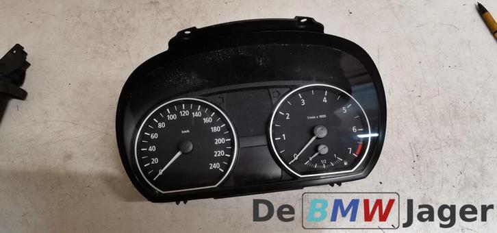 Instrumentenpaneel BMW E87LCI E87 E88 E81 E82  62106983527, Auto-onderdelen, Dashboard en Schakelaars, BMW, Gebruikt, Ophalen of Verzenden