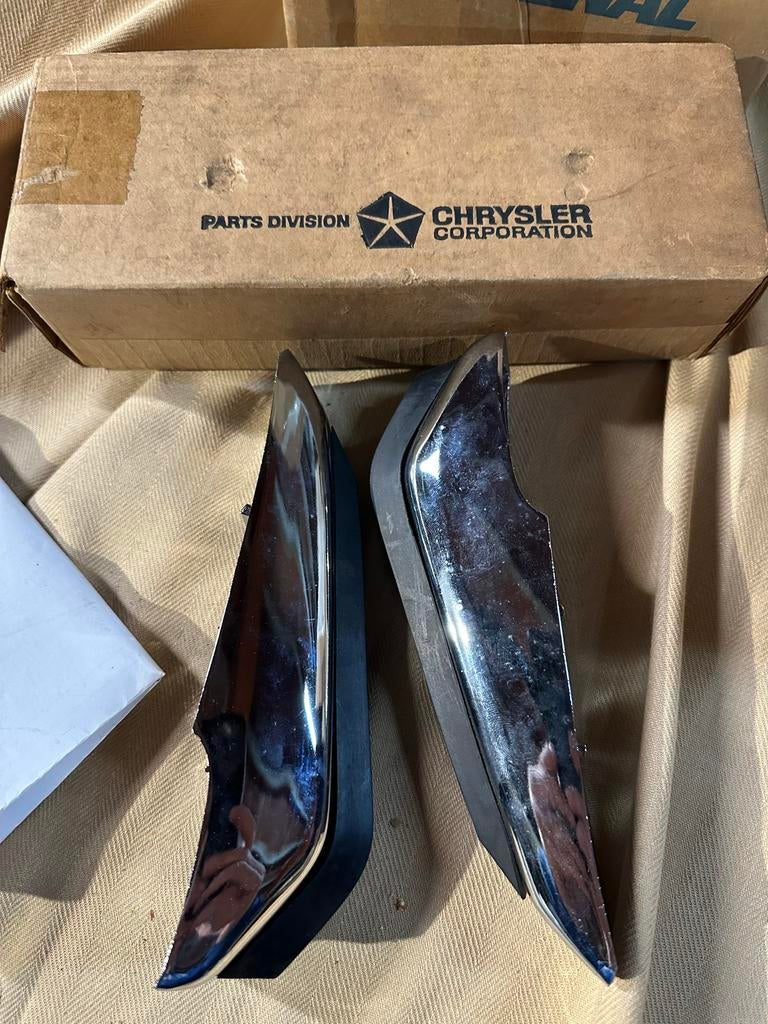 Nieuwe 1969-71 Dodge Bumperdelen - Origineel Chrysler, Auto-onderdelen, Carrosserie en Plaatwerk, Bumper, Chrysler, Voor, Nieuw