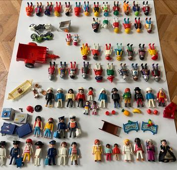 Playmobil met extra’s, hoedje, accessoires, zwaarden enz beschikbaar voor biedingen