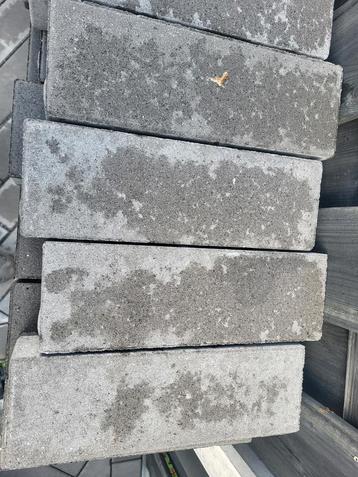 99 MBI Klinkers - 310x100x80mm beschikbaar voor biedingen