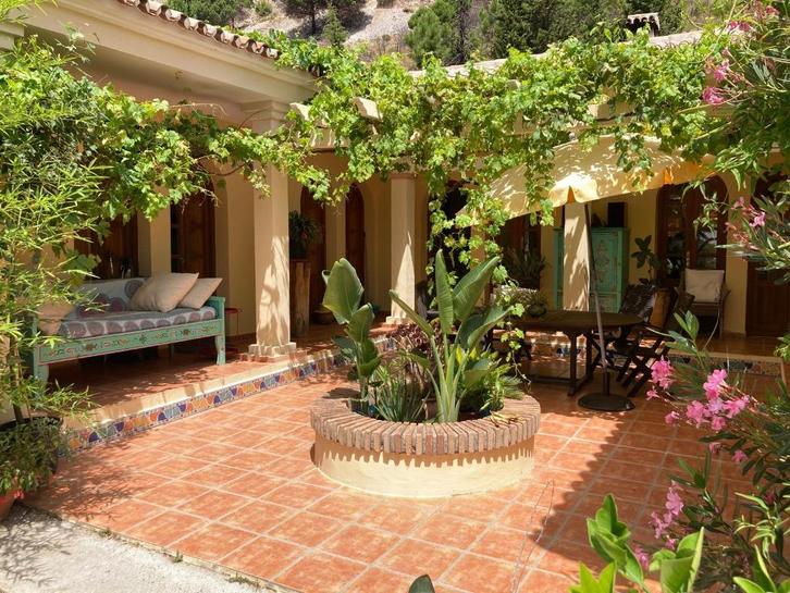 Genieten op deze magische vakantieplek in Zuid-Spanje, Vakantie, Vakantiehuizen | Spanje, Costa del Sol, Landhuis of Villa, Landelijk