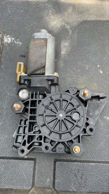 Ford Ka raam motor links beschikbaar voor biedingen