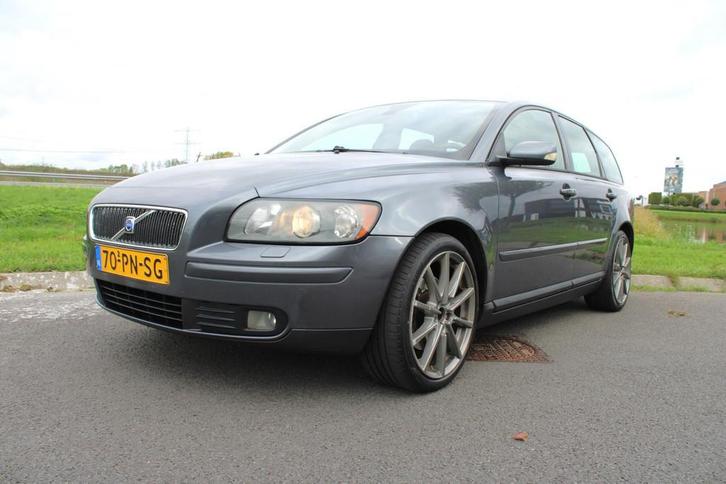 Volvo V50 2.4 Momentum Airco, Auto's, Volvo, Bedrijf, Te koop, V50, ABS, Airbags, Airconditioning, Boordcomputer, Centrale vergrendeling