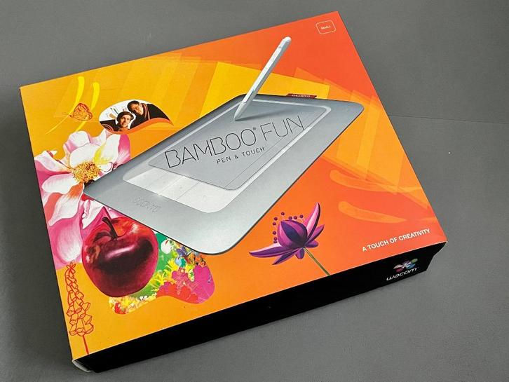 Bamboo Fun (CTH-461-NL, Computers en Software, Tekentablets, Zo goed als nieuw, Bedraad, Ophalen of Verzenden