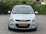 Hyundai I20 1.2i DynamicVersion,1de eigenaar, km nap ,nieuwe, 450 kg, Gebruikt, 4 cilinders, Origineel Nederlands