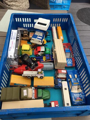 Model auto’s beschikbaar voor biedingen