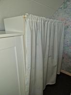 @D: 2 Kasten met gordijn met kuikentjes, Ophalen, Gebruikt, 50 tot 100 cm, Wit, tijdloos