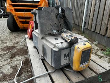 Bovenloopkraan VHT 2000kg 2021 beschikbaar voor biedingen