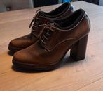 Prachtige unieke Madeleine bruine lak pumps/hakken maat 40!, Ophalen of Verzenden, Zo goed als nieuw, Bruin
