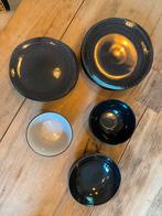Servies set divers zwart, Antiek en Kunst, Ophalen