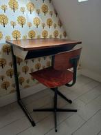 Vintage kinder bureautje en stoel, Huis en Inrichting, Ophalen, Zo goed als nieuw