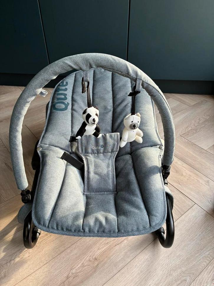 Qute wipstoeltje grijs (blauwgrijs), Kinderen en Baby's, Wipstoeltjes, Zo goed als nieuw, Wipstoel, Overige merken, Met gordel(s) of riempje(s)