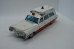 Dinky toys Cadillac Superior Rescuer ambulance, Dinky Toys, Gebruikt, Auto, Verzenden