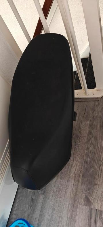 Yamaha Neos buddy sit nette staat beschikbaar voor biedingen