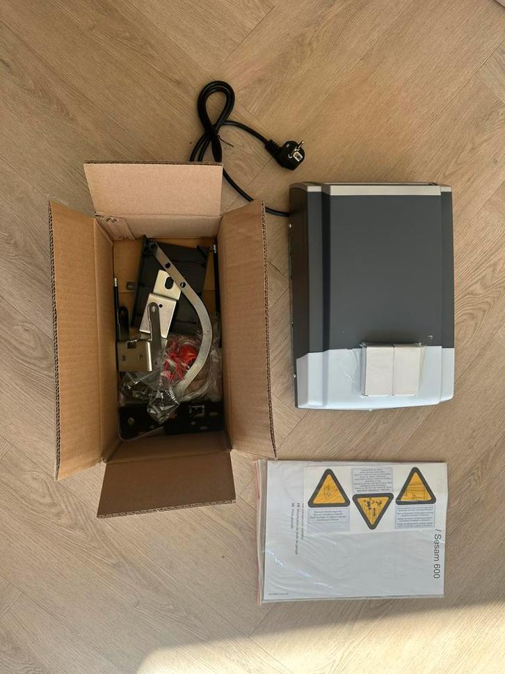 Nieuwe Normstahl Easy-LIFT 500 garagedeuropener NIEUW!!, Doe-het-zelf en Verbouw, Deuren en Horren, Zo goed als nieuw, Garagedeur