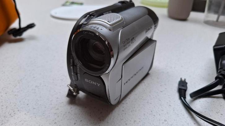 Handycam Sony DCR-DVD106, Audio, Tv en Foto, Videocamera's Digitaal, Gebruikt, Camera, Mini dv, Sony, 20x of meer, Ophalen