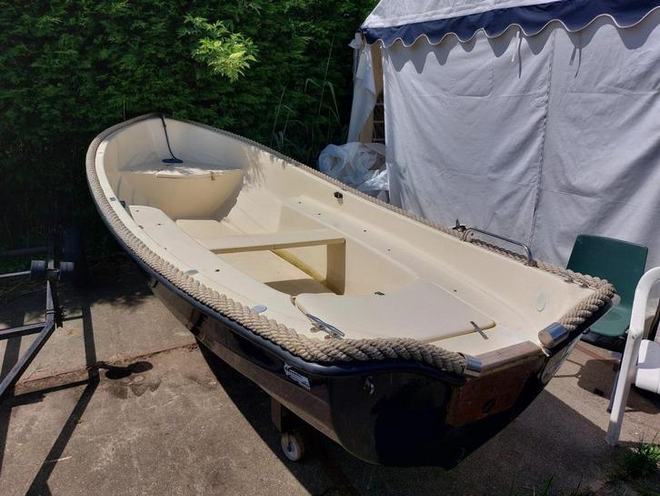 Diversen,open visboten bij ZeilstraWatersport in ter Aar, Watersport en Boten, Kitesurfen, Zo goed als nieuw, Overige typen, 9 m²