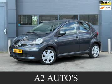 Toyota Aygo 1.0-12V + Nap beschikbaar voor biedingen