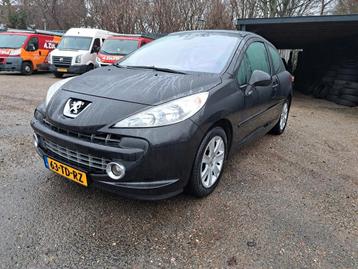 Peugeot 207 1.6 16V 3DRS 2006 Leer! Airco! NAP! Nieuwe Apk! beschikbaar voor biedingen