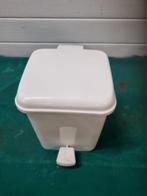 afvalbakje met pedaal wit klein, Ophalen of Verzenden, 'T Olde Gre-j, Info@toldegrej.nl, Endepoelstraat 20f Didam