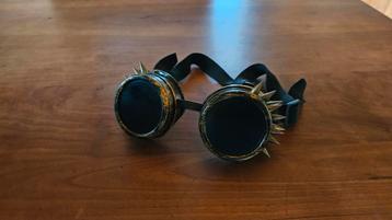 Steampunk Goggles met spikes & extra glazen beschikbaar voor biedingen