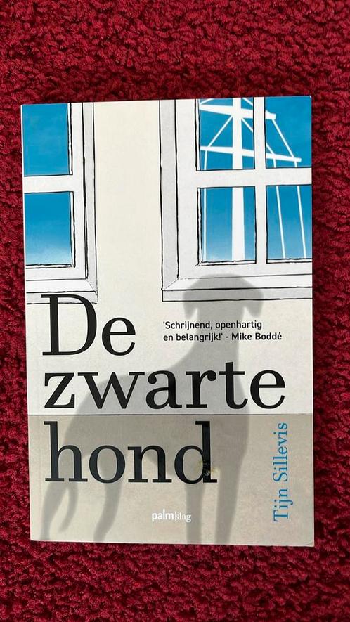 De zwarte hond - Tijn SIllevis, Boeken, Literatuur, Zo goed als nieuw, Nederland, Ophalen of Verzenden