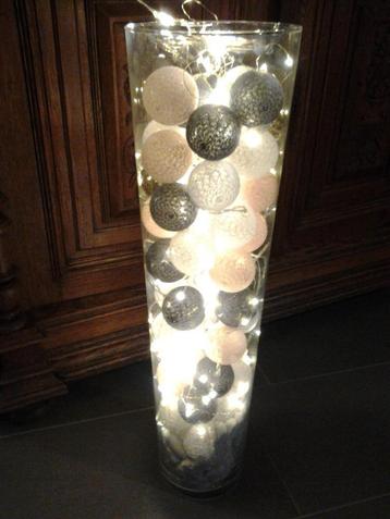 Glazen vaas XL beschikbaar voor biedingen