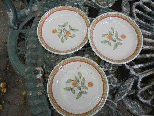 3 petit fourtjes Art Design met sinaasappletjes Koffietijd, Huis en Inrichting, Keuken | Servies, Zo goed als nieuw, Bord(en)