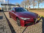 Alfa Romeo Giulia 2.0 Turbo 280pk Aut AWD 2018 Rood, Auto's, Automaat, 745 kg, 15 km/l, 1995 cc