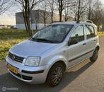 Fiat Panda 1.2*AUT*NEW APK*PARKEERSENSOR*AIRCO*NEW APK 03/26, Stof, Gebruikt, 1242 cc, 840 kg